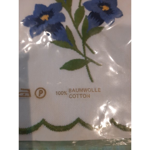 VTG Placemat with Napkin, Swiss Made, Floral Table Settings, Old Stock, 2 Sets - Picture 10 of 12